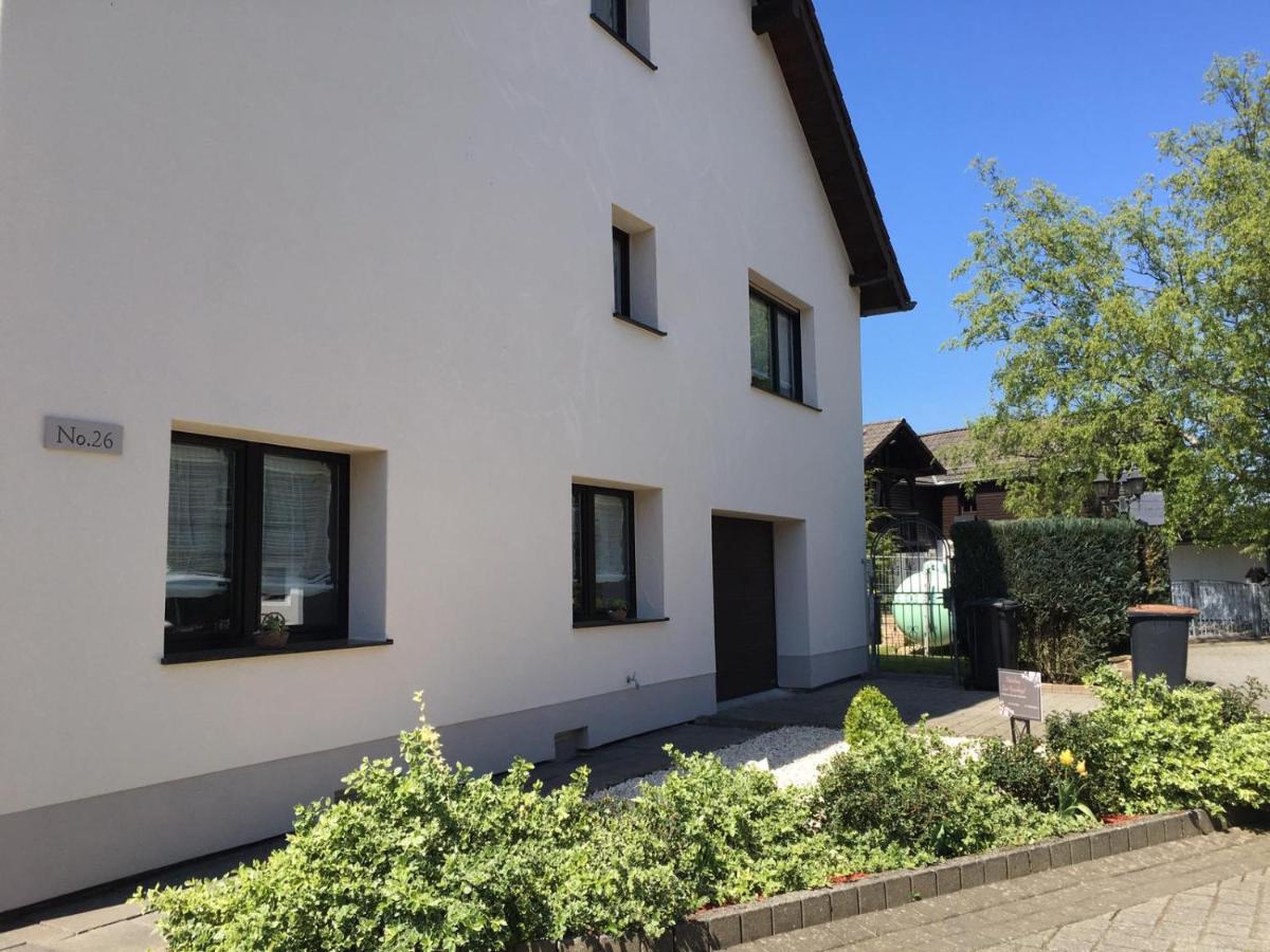 Villa Zum Rosenhuegel à Hellenthal Extérieur photo